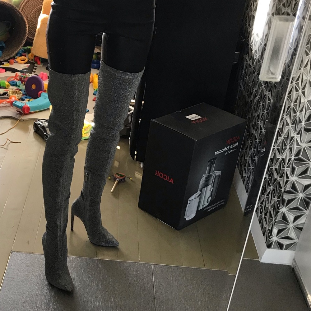 Raye Revolve.com boots size 7